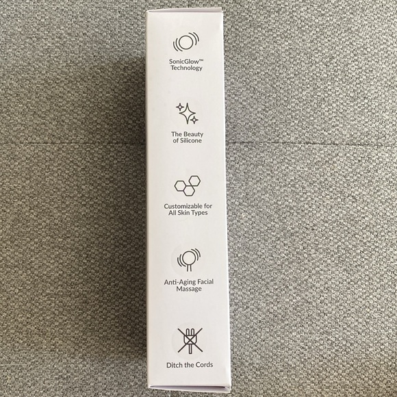 PMD Clean - Smart Facial Cleansing Device - Picture 4 of 4